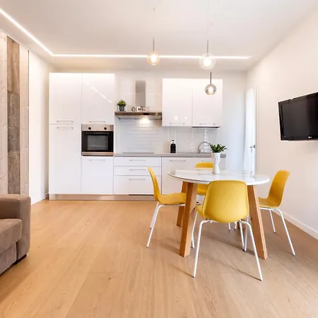 Apartment Il Noce 2 *